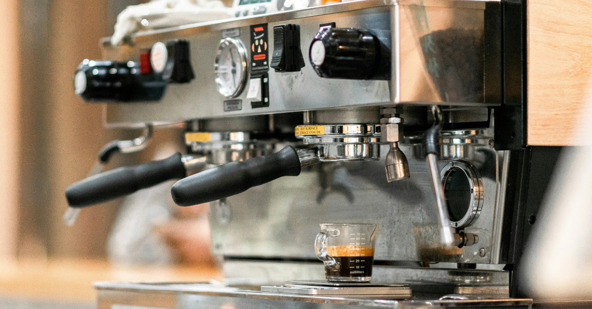 Espresso Machine (For Coffee Experts):
